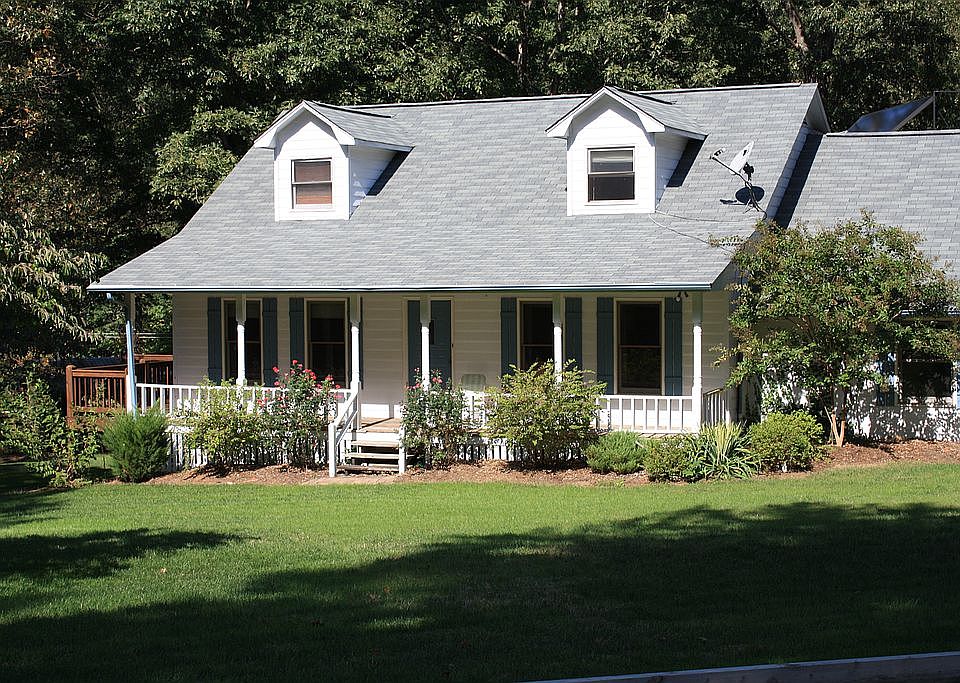 1st image of 315 Woodys Ln