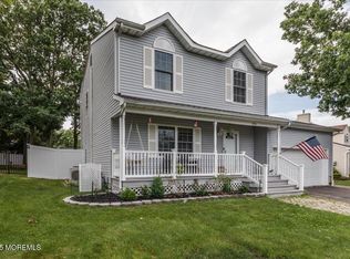 896 Dorset Psge, Toms River, NJ 08753