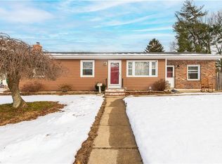 32 Lydia Rd, Coventry, RI 02816