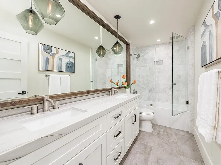 Luxury Spaces — Photo 76
