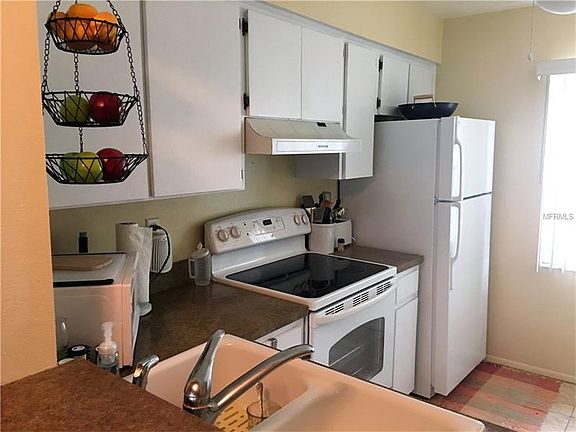 2nd image of 3135 Mission Grove Dr #3135