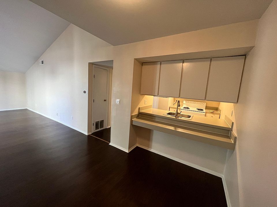 Dining area with kitchen access