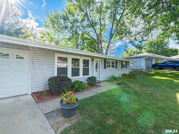 2nd image of 5615 N Mar Vista Dr