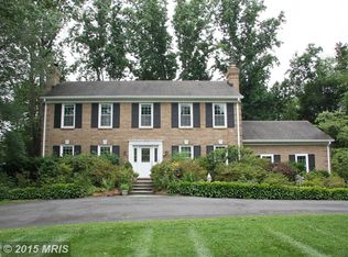 1116 Clinch Rd, Herndon, VA 20170