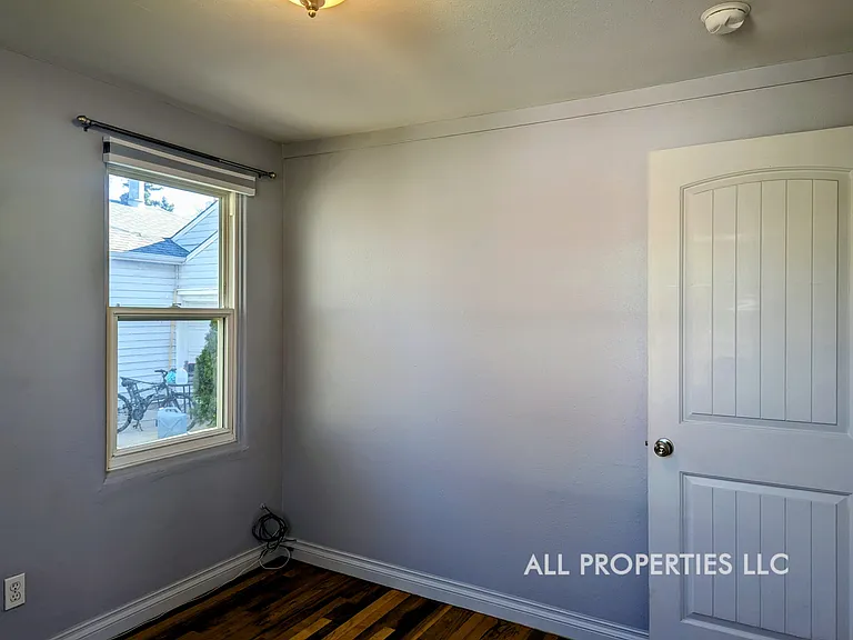 4544 S Grant St — Photo 13