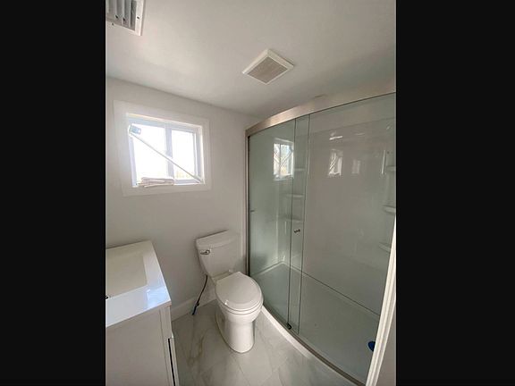 4th image of 29 Walnut Ave