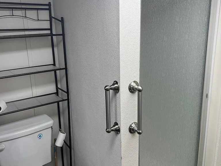 2624 FM 346 N — Photo 14