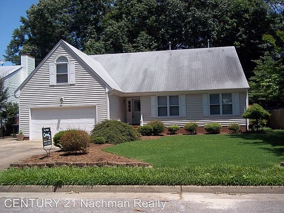 2nd image of 3 Woodcreek Ct