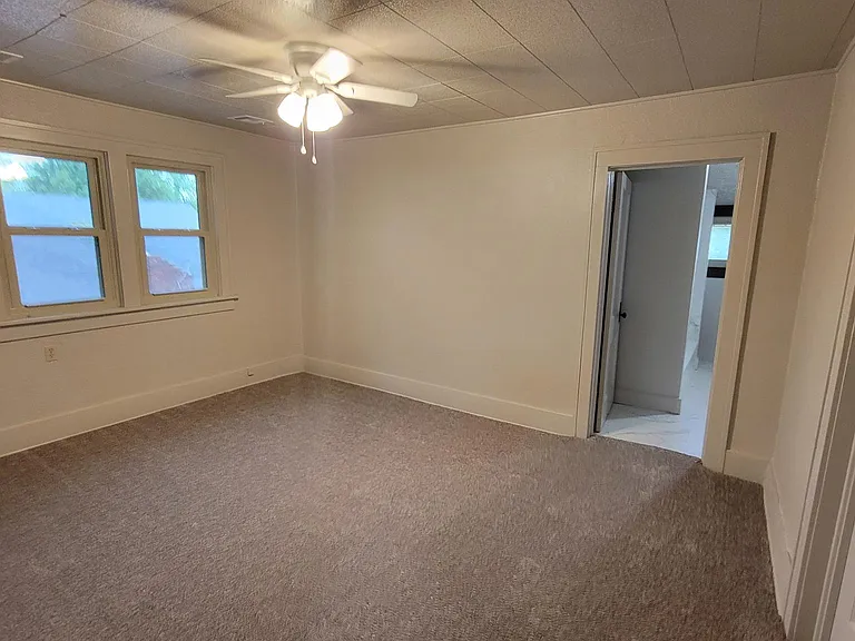 1301 W Oklahoma Ave — Photo 5