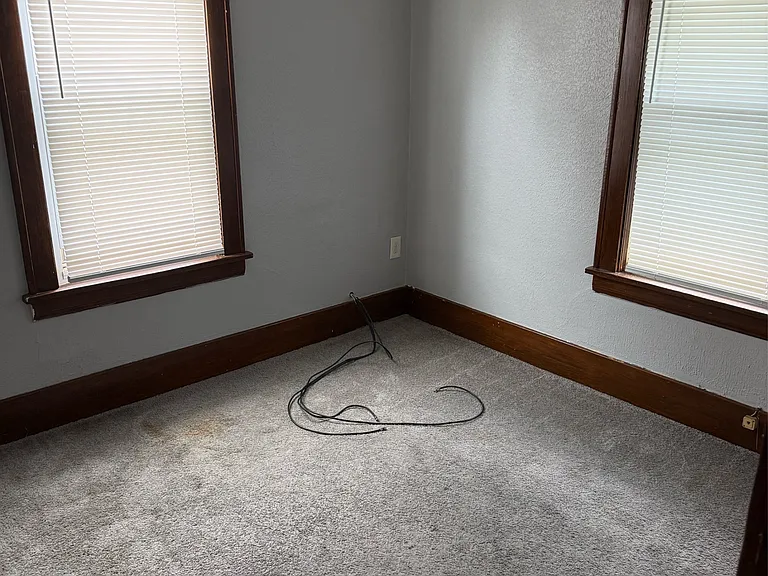 992 Neptune Ave — Photo 9