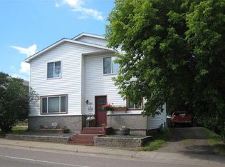 321 Chestnut Ave, Carlton, MN 55718