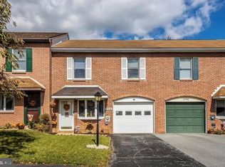 17938 Golf View Dr, Hagerstown, MD 21740