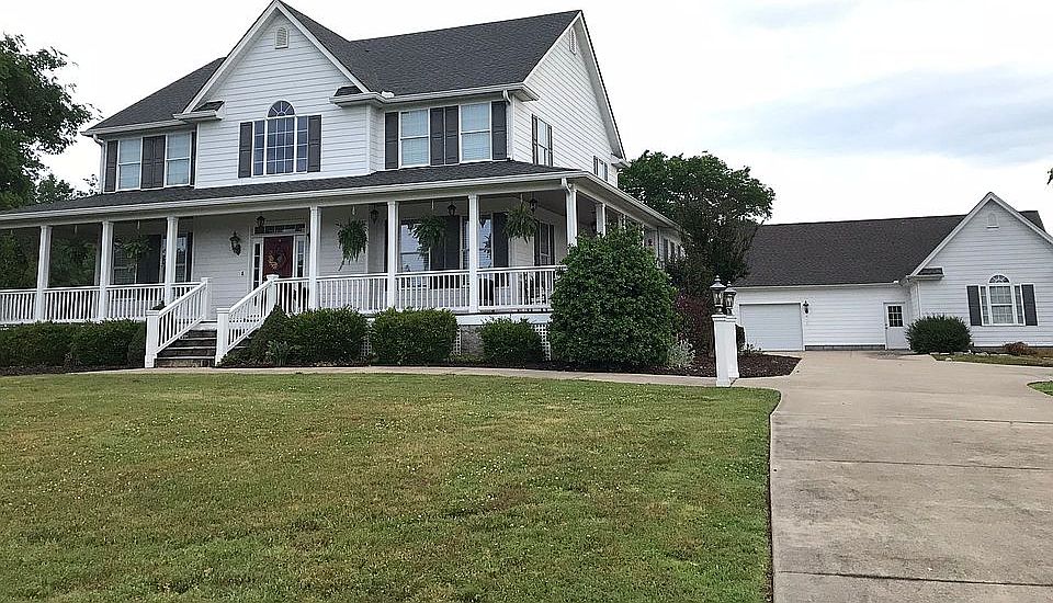 1st image of 11041 Bradyville Pike