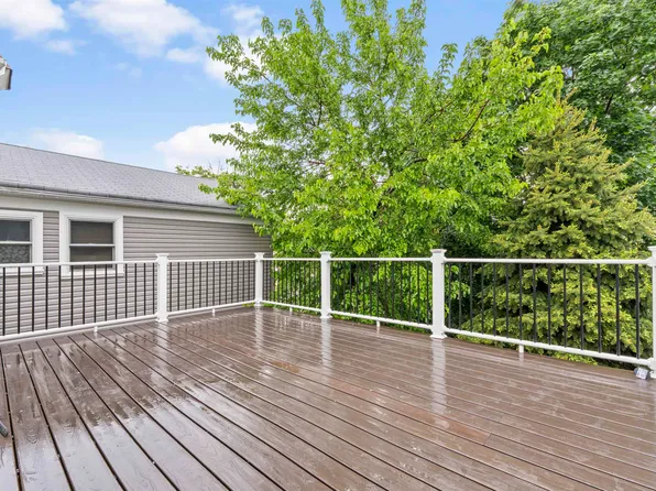 99 West 50th Street image 24 of 44