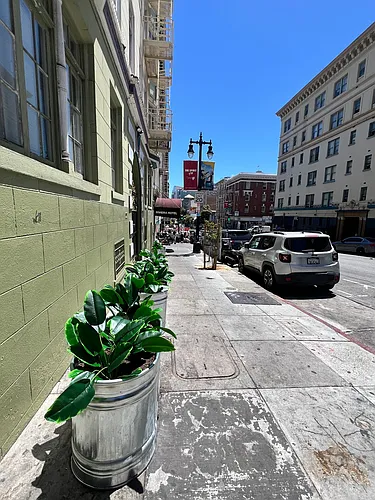 424 Jones Street Photo 1