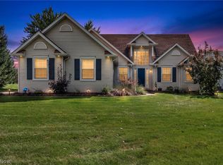 188 W Sturbridge Dr, Medina, OH 44256