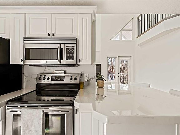 5th image of 1110 S 5th Ave NW #305