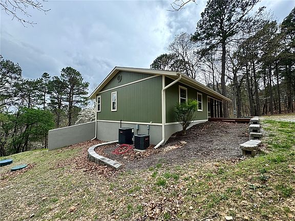 4th image of 144 Dogwood Cir