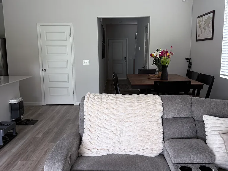 773 Moray Ln — Photo 12