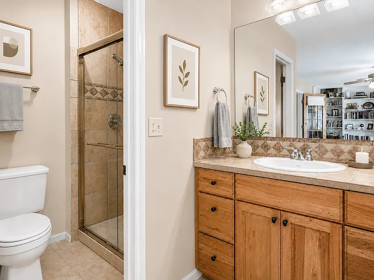 29876 Monterey Ln — Photo 15