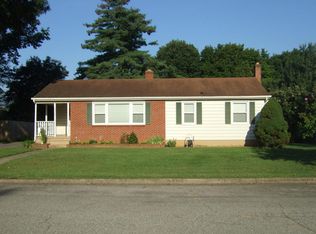 2367 Idavere Rd SW, Roanoke, VA 24015