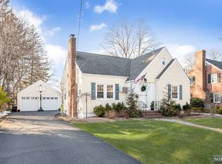 280 S Pleasant Ave, Ridgewood, NJ 07450