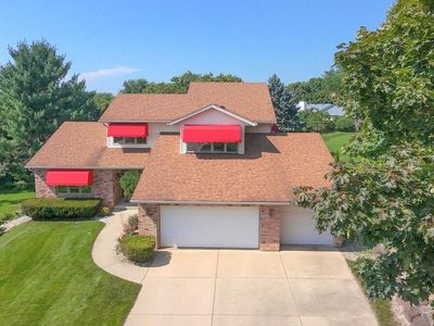 18 Clarendon Court, Madison, WI, 53704