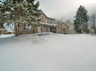 45585 Freemont Dr, Novi, MI 48374