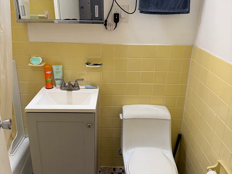 524 Putnam Ave #5 — Photo 7