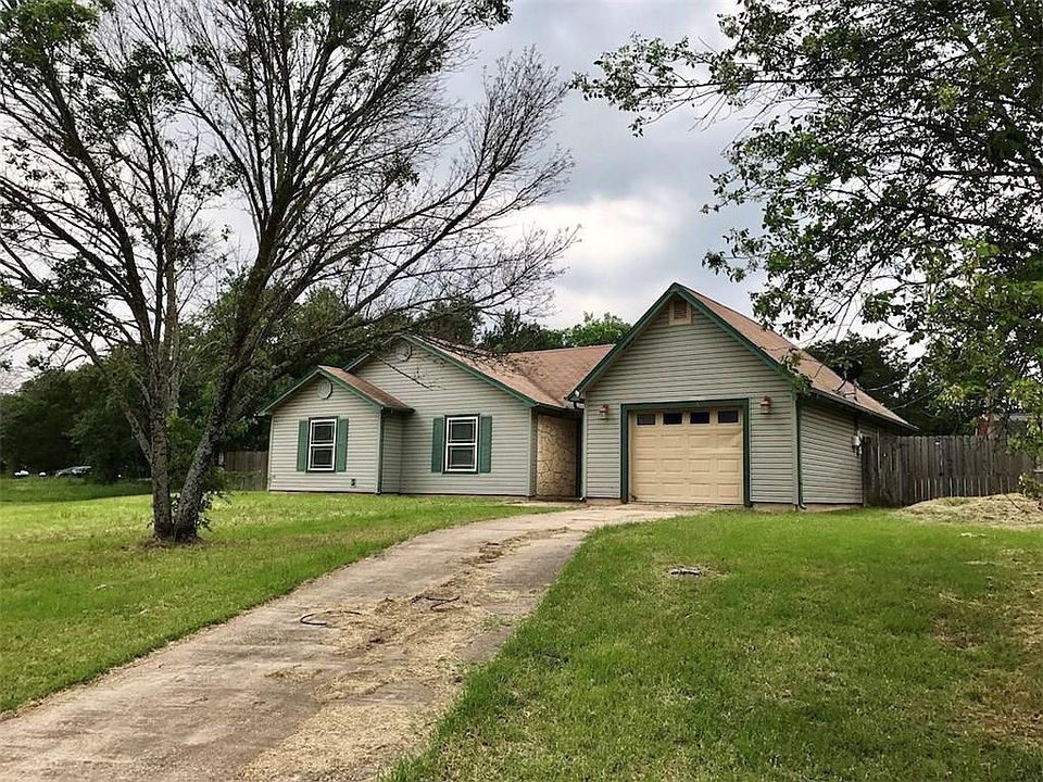 1st image of 231 Rock Harbor Dr