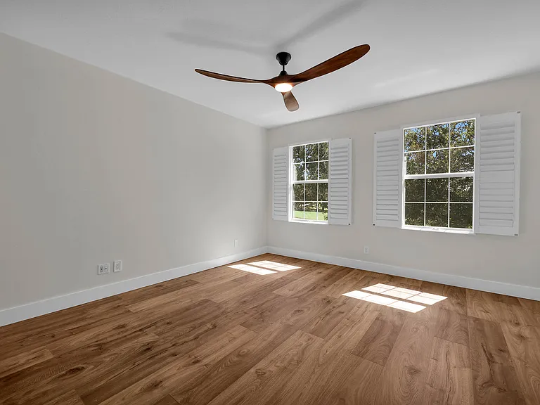 228 Murray Ct — Photo 12