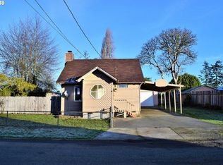 93747 E Mill Ln, Coos Bay, OR 97420