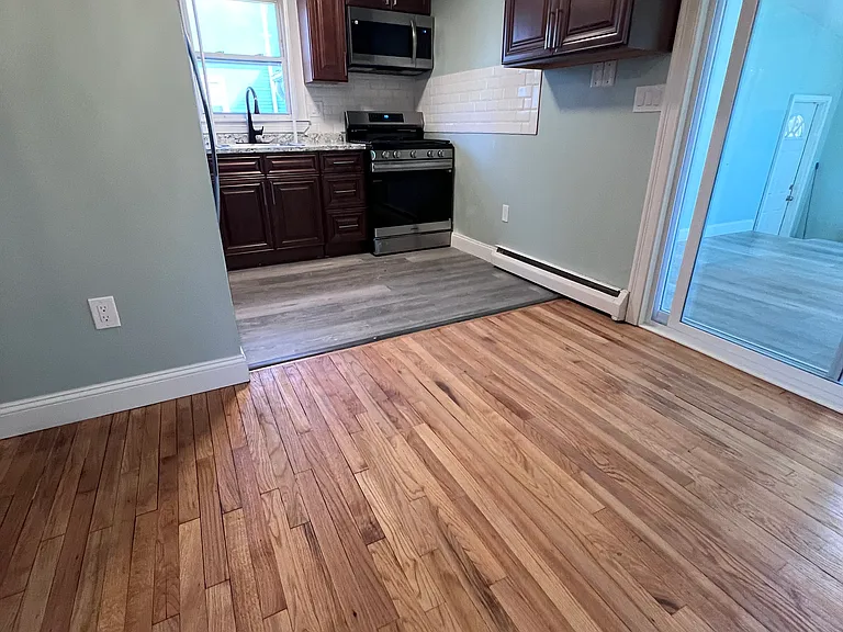 9 Glenn Rd #TOWNHOUSE — Photo 32