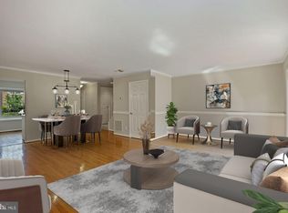 2731 Carter Farm Ct, Alexandria, VA 22306