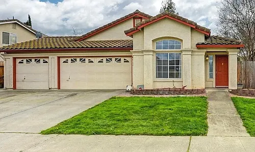 9190 Lakemont Dr Photo 1