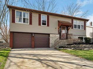 20116 S Sycamore Dr, Frankfort, IL 60423