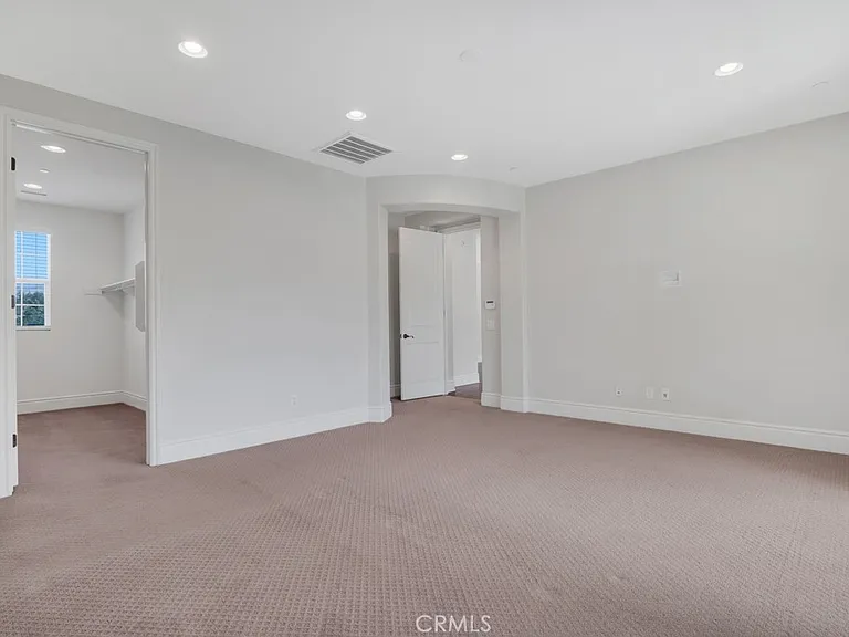 9611 Baden Ave — Photo 46