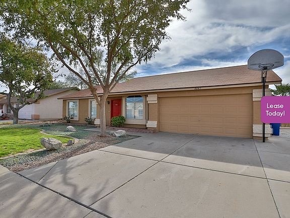 3rd image of 8047 E Cicero St