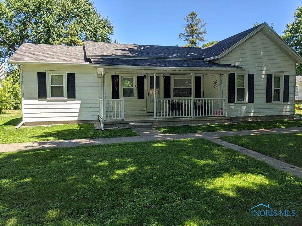1st image of 407 Lincoln St