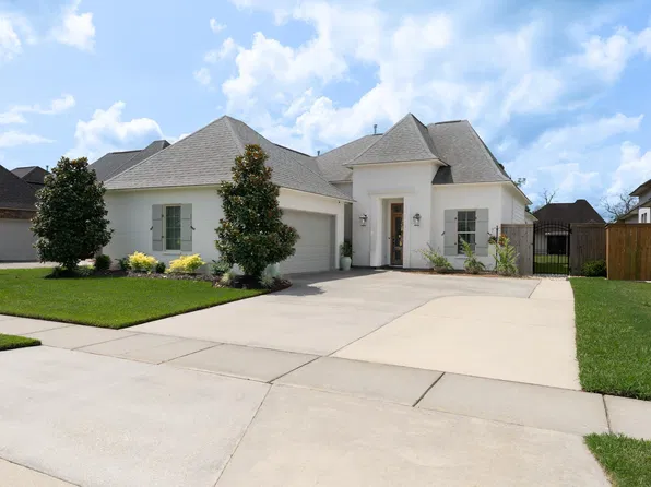 43287 Meadow Grove Dr, Prairieville, LA 70769