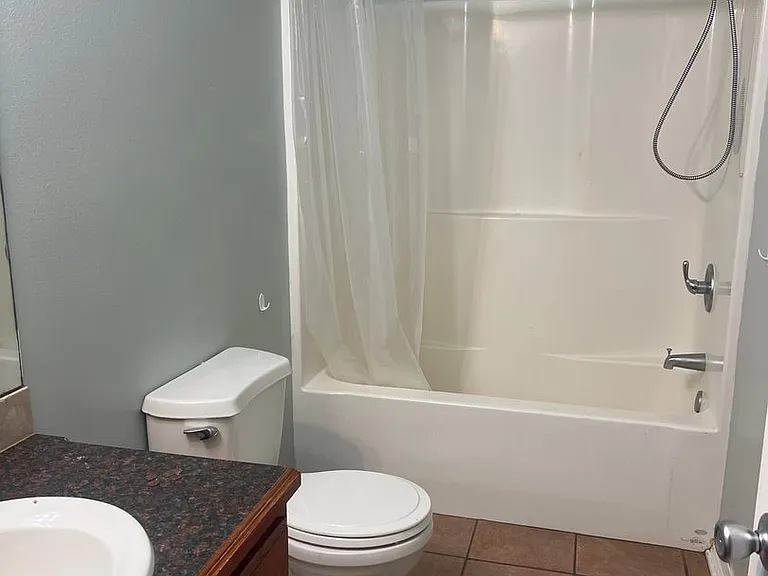 143 Hazel Ln — Photo 5