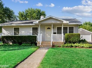 1729 Oakwood Ave, Dekalb, IL 60115