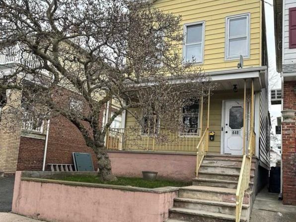448 Avenue E #1, Bayonne, NJ 07002