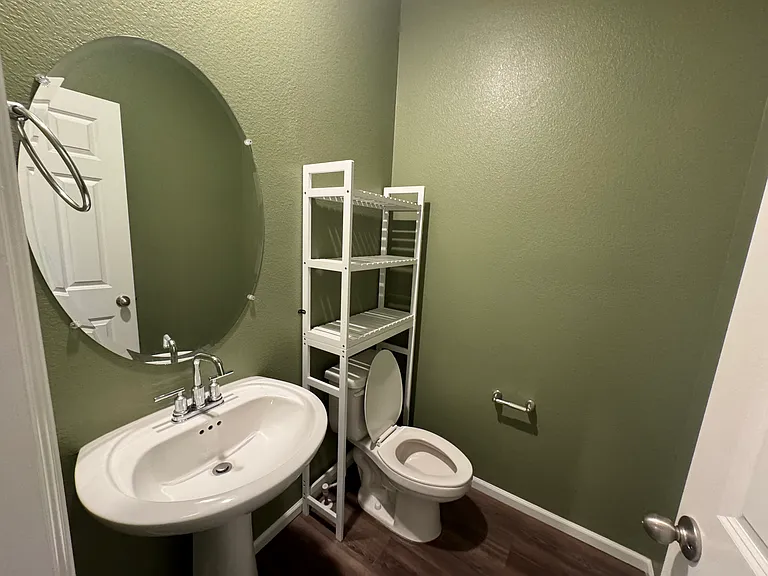 765 N Shawnee St — Photo 7