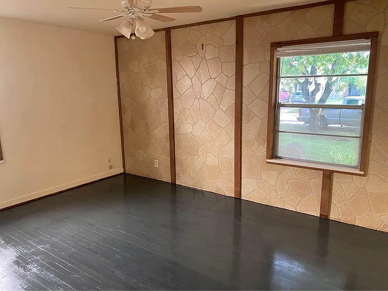 6406 Schiller St — Photo 13