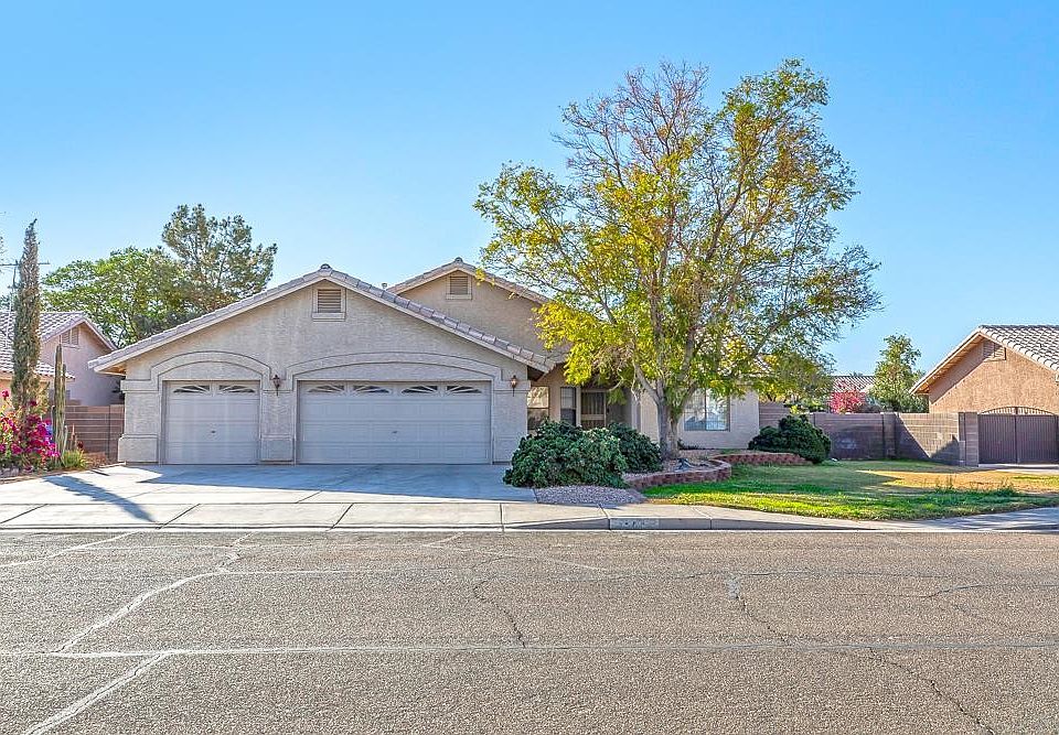 1st image of 3753 W 17th Pl