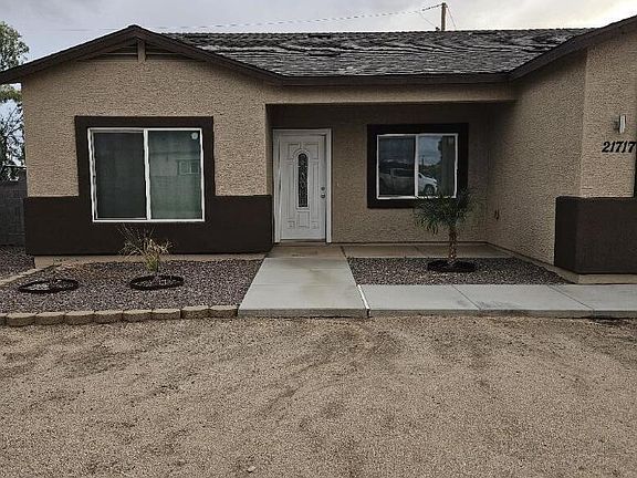 3rd image of 21717 W LAURA Street