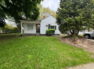 22059 Rein Ave, Eastpointe, MI 48021