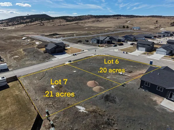 1042 Cobalt Dr, Rapid City, SD 57701