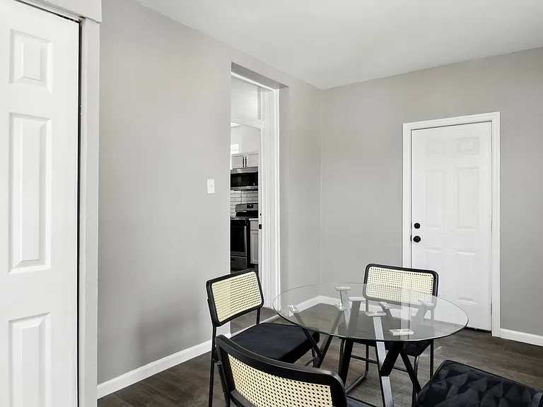 6451 S Kingshighway Blvd — Photo 15